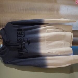 Hollister Men's Gradient Blue and White Hoodie